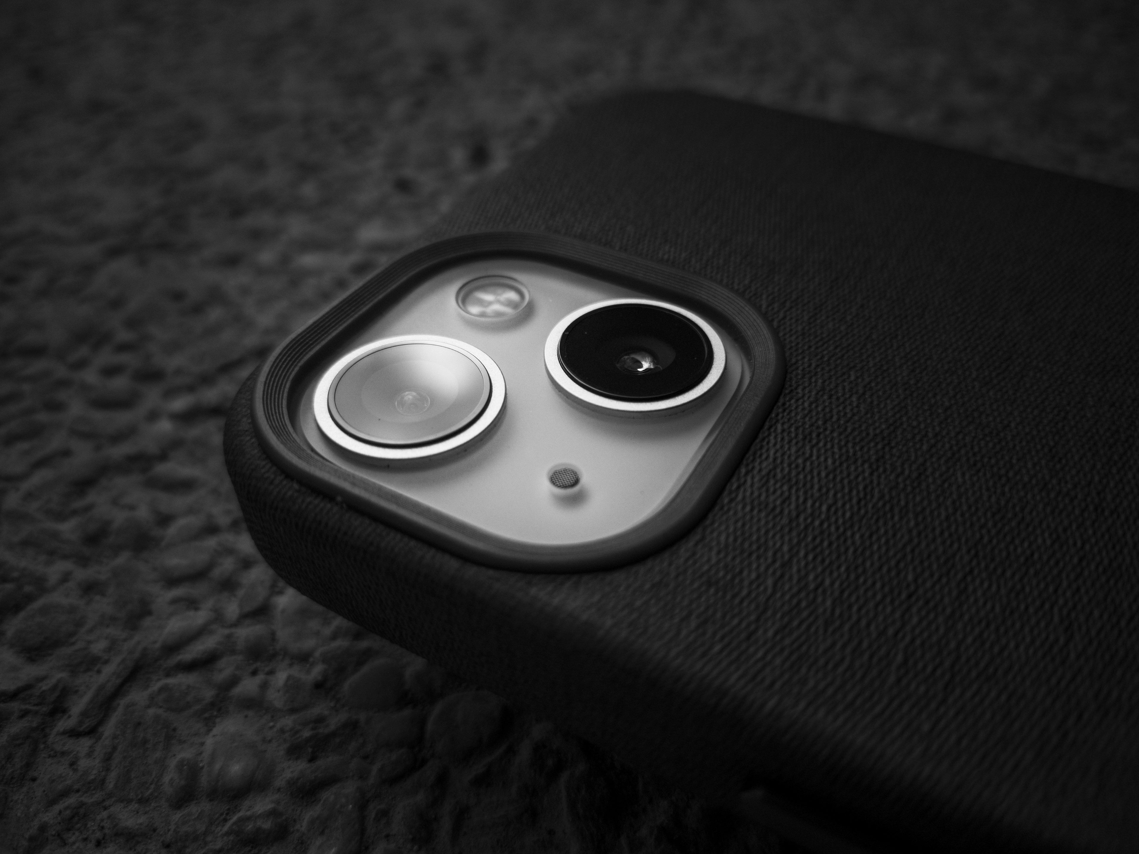 How to Choose the Perfect Phone Case: A Complete Buyer's Guide (2026)